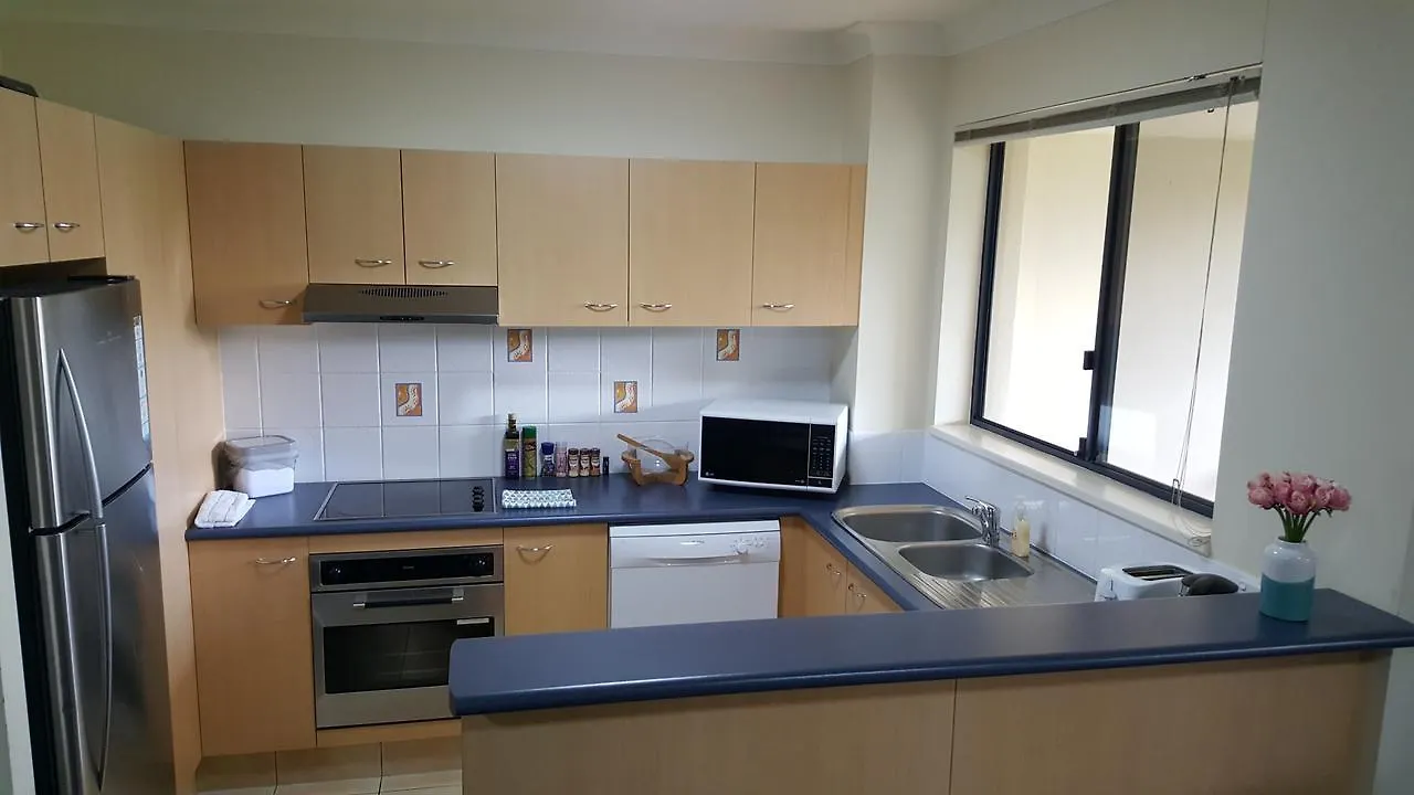 גולד קוסט Two Bedroom Apartment Mermaid Beach אוסטרליה